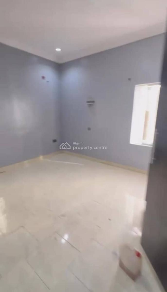 Lovely 2bedroom Flat, @ *new Garage/oworo, Gbagada, Lagos, Flat / Apartment for Rent