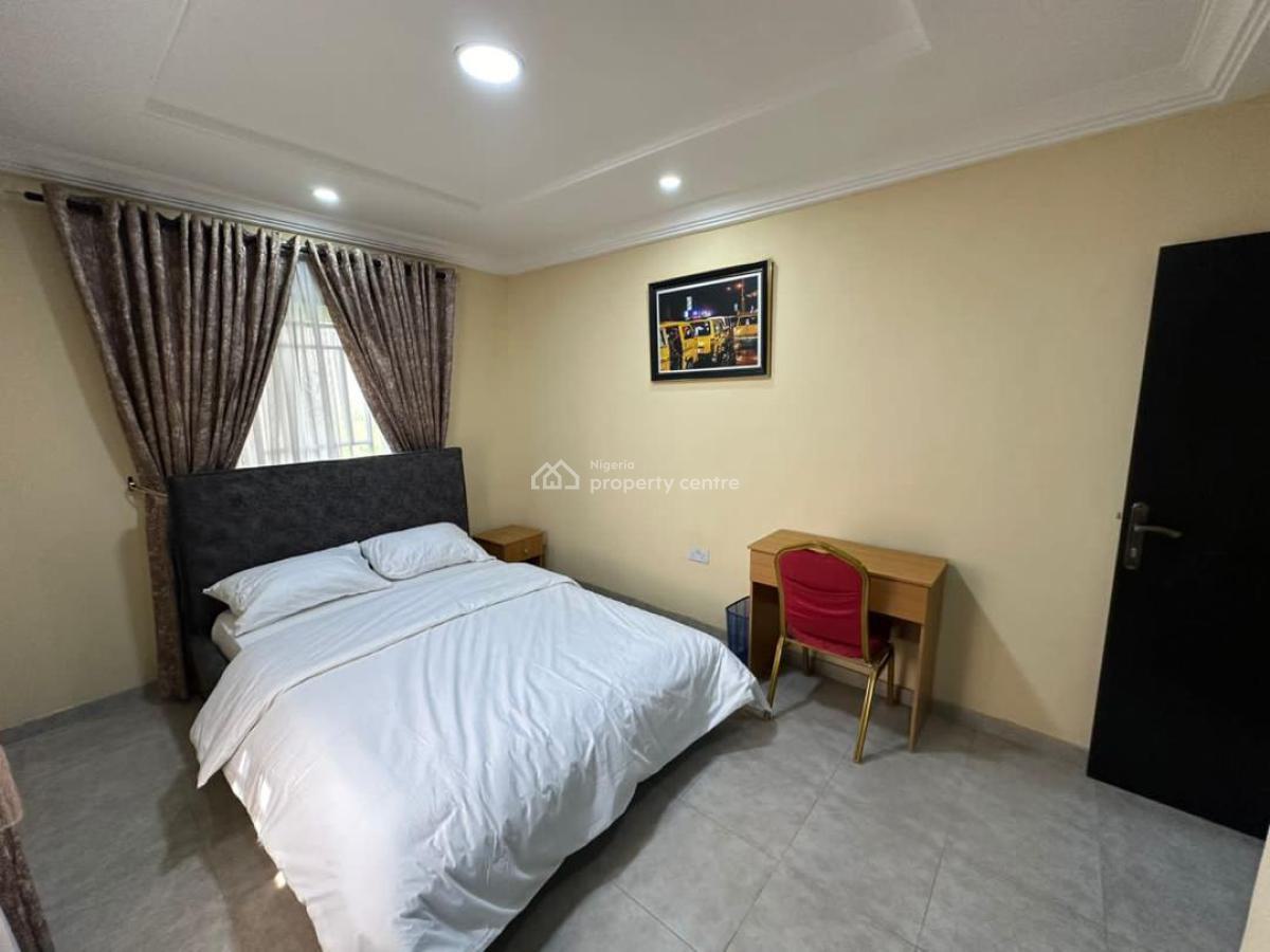 Self-compound 3-bedroom Serviced Flat with Modern Facilities, Lbs View Estate, Ajah, Lagos, Detached Duplex for Rent