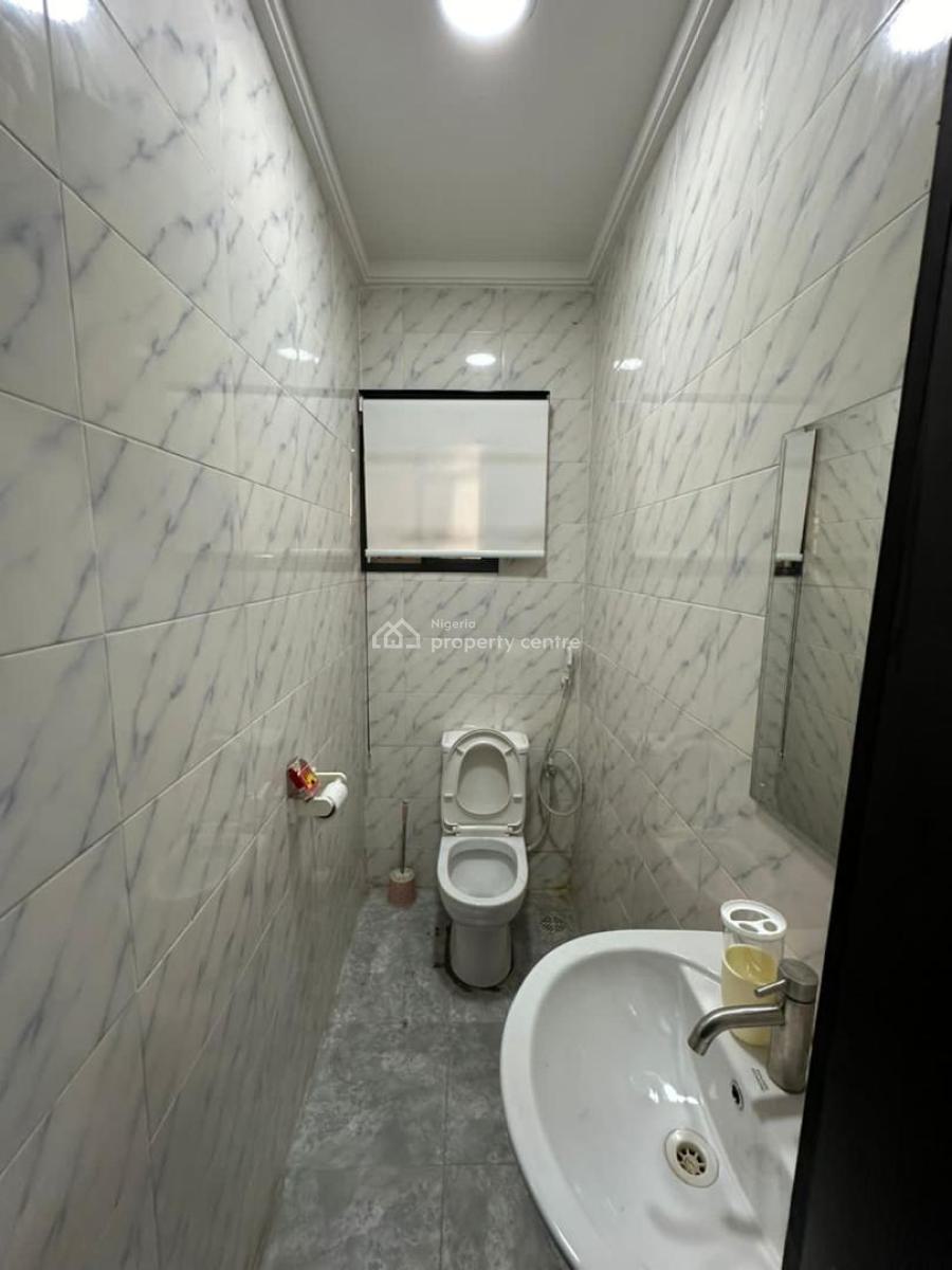 Self-compound 3-bedroom Serviced Flat with Modern Facilities, Lbs View Estate, Ajah, Lagos, Detached Duplex for Rent