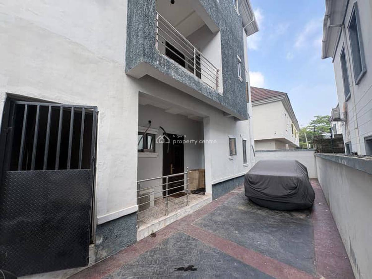 2 Bedroom Apartment, Chevron Drive, Lekki Expressway, Lekki, Lagos, Flat / Apartment for Rent