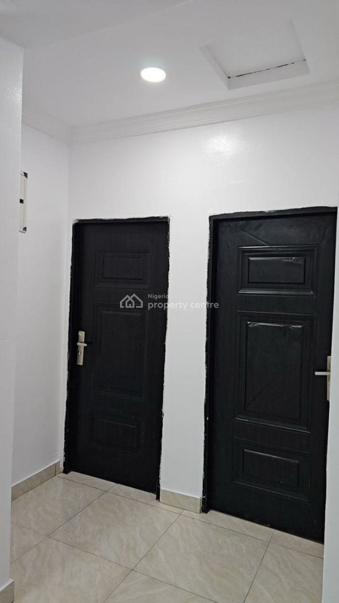 Sharp and Standard 2 Bedrooms Apartment, Ogombo Through Sangotedo, Ajah, Lagos, Flat / Apartment for Rent