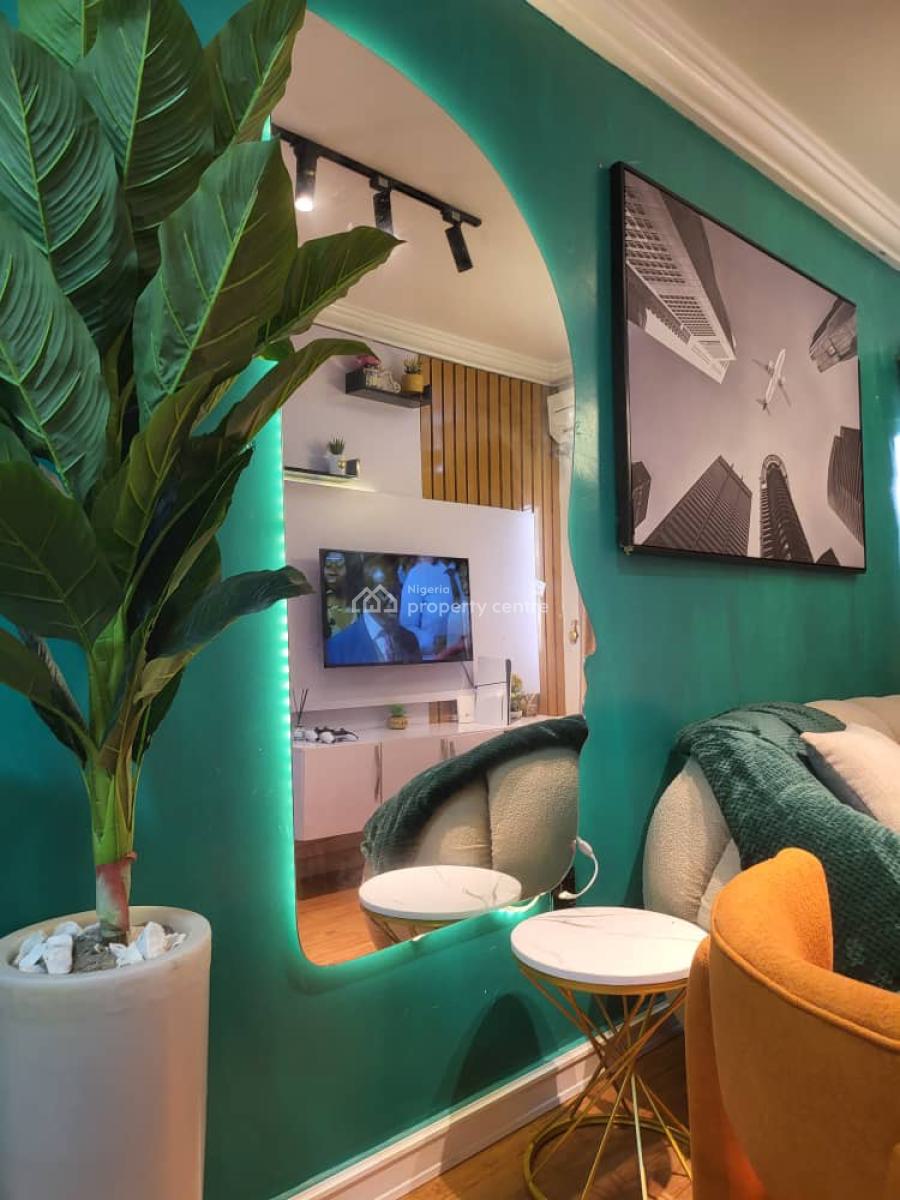 3 Bedroom Apartment . Please Emphasis on Getting a Really Cool Place., Lekki Phase 1, Lekki, Lagos, Flat / Apartment Short Let