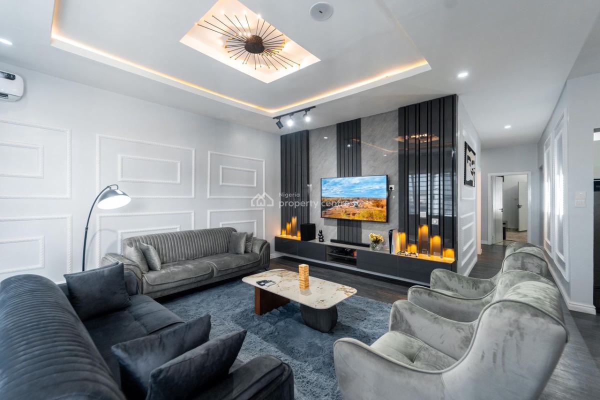 1 Bedroom Apartment . Please Emphasis on Getting a Really Cool Place., Lekki Phase 1, Lekki, Lagos, Flat / Apartment Short Let