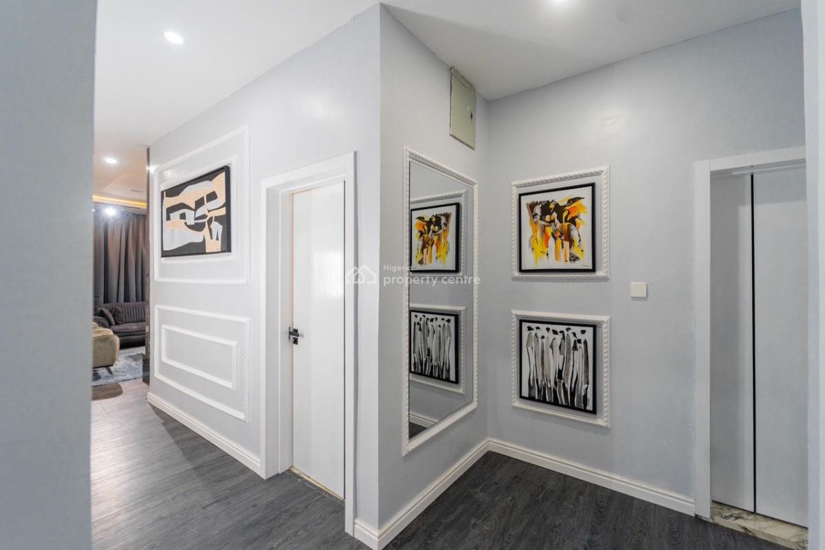 1 Bedroom Apartment . Please Emphasis on Getting a Really Cool Place., Lekki Phase 1, Lekki, Lagos, Flat / Apartment Short Let