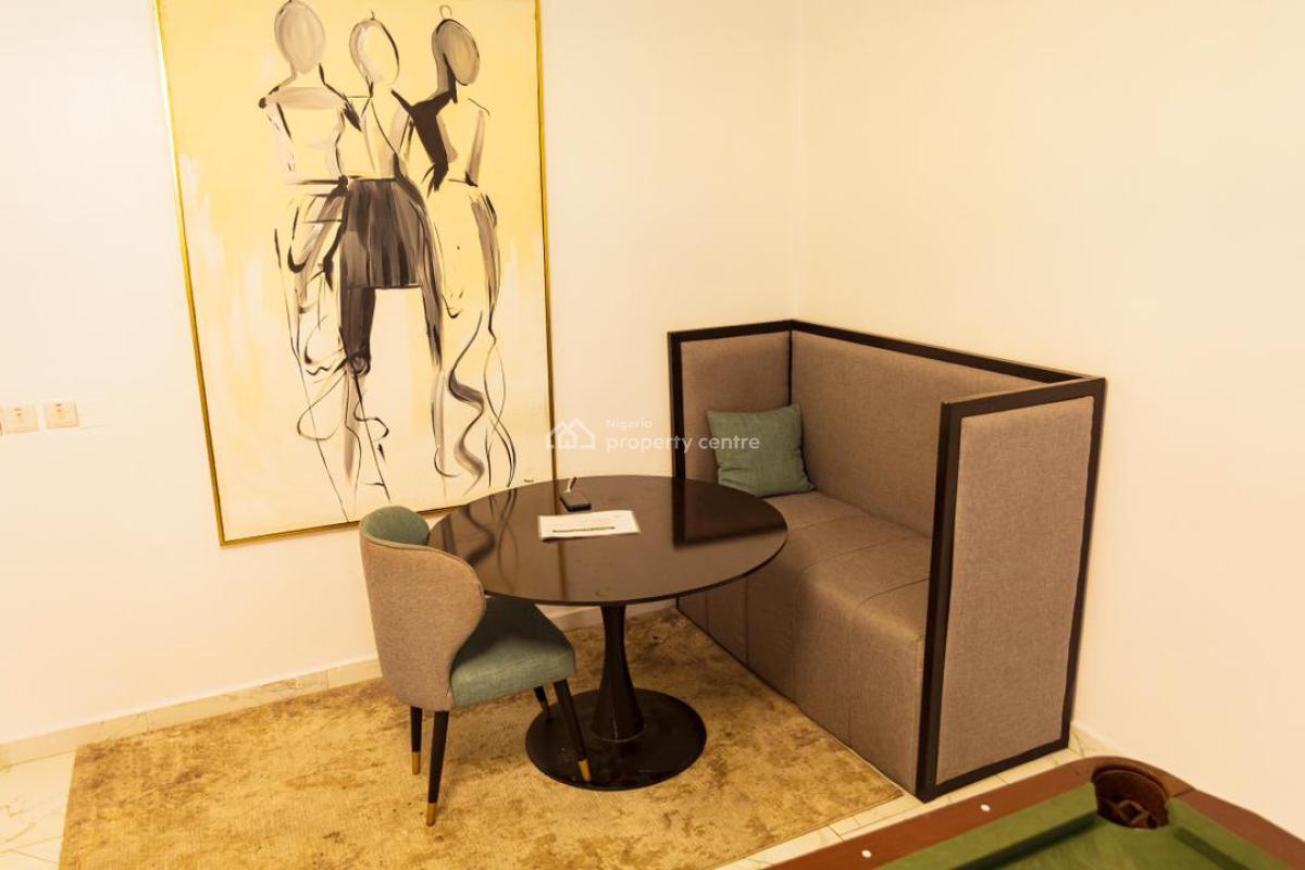 1 Bedroom Apartment . Please Emphasis on Getting a Really Cool Place., Lekki Phase 1, Lekki, Lagos, Flat / Apartment Short Let