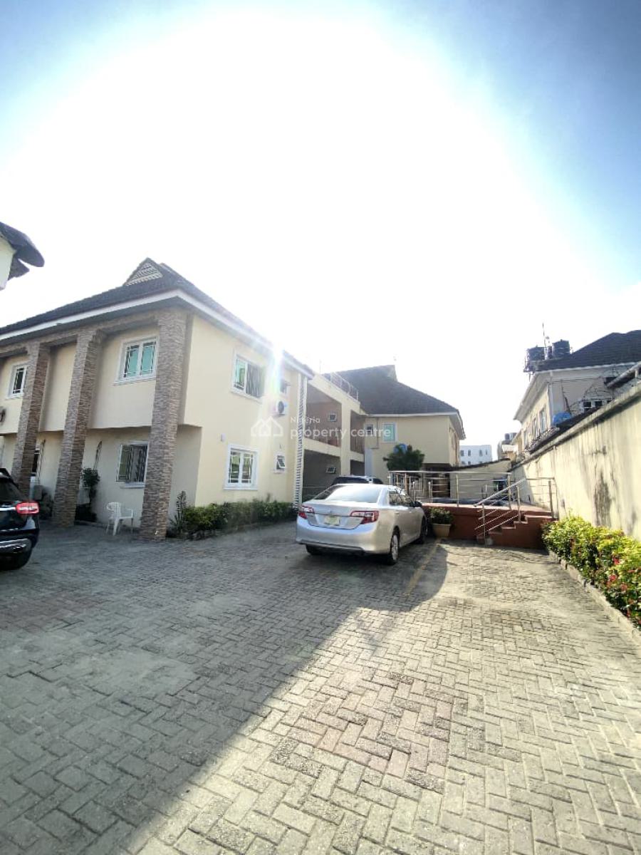 Lovely Two Units of Mini Flat with Communal Pool in a Secure Estate, Victoria Island (vi), Lagos, Mini Flat (room and Parlour) for Rent