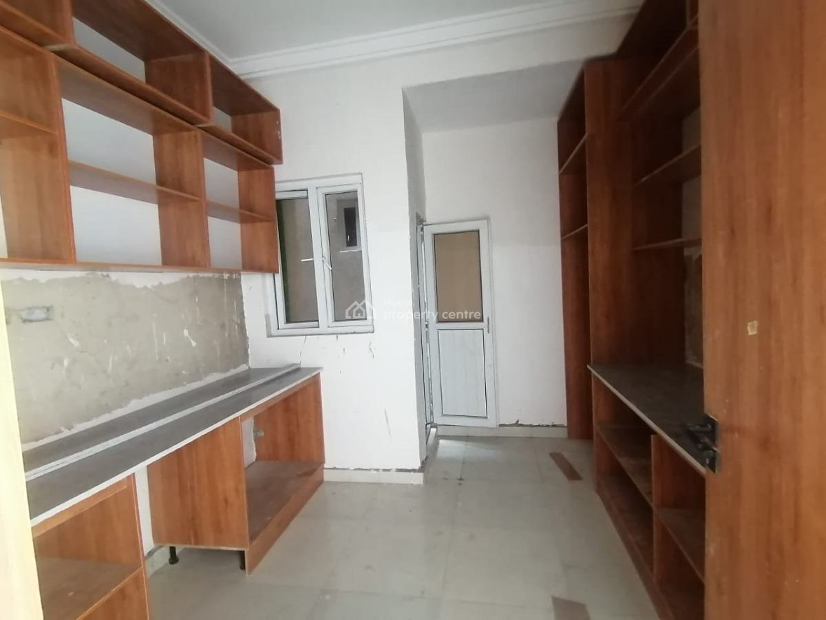 Brand New Fully Serviced 3 Bedroom Luxury Apartment, Northern Foreshore Estate Extension, Well Secured Estate, Osapa, Lekki, Lagos, Flat / Apartment for Rent