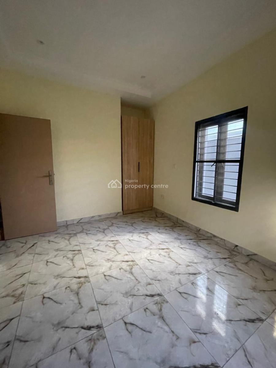 Classic 2 Bedroom Apartment in a Secure Estate, Victoria Island (vi), Lagos, Flat / Apartment for Rent