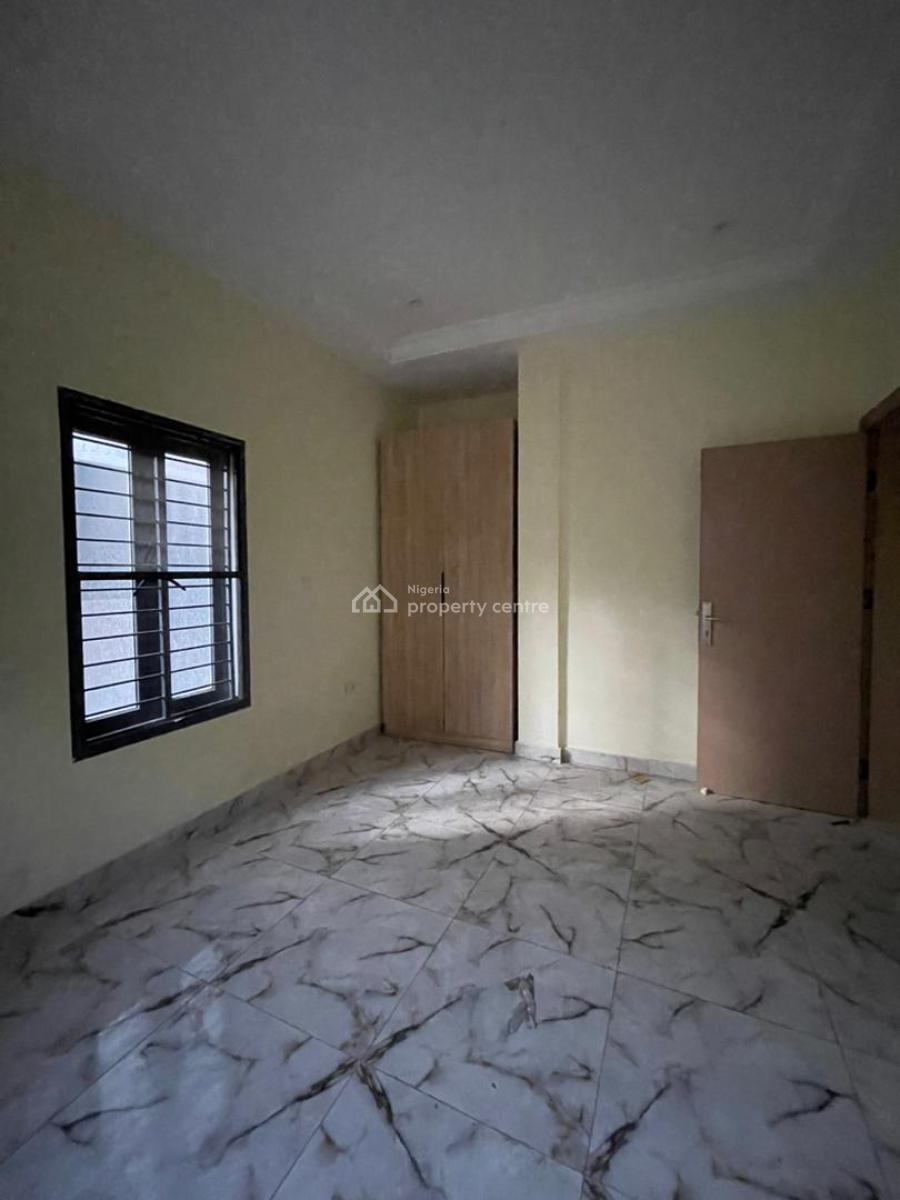 Classic 2 Bedroom Apartment in a Secure Estate, Victoria Island (vi), Lagos, Flat / Apartment for Rent