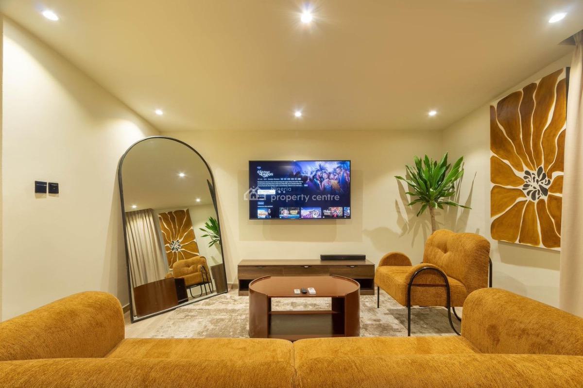 2  Bedroom Apartment . Please Emphasis on Getting a Really Cool Place., Ikoyi, Lagos, Flat / Apartment Short Let