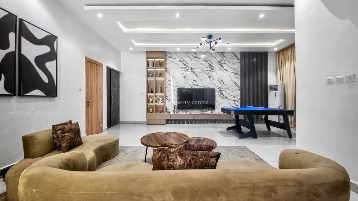 Cosmos: Urban Three Bedroom Apartment with Balcony and Other Top Notch, Victoria Island (vi), Lagos, Flat / Apartment Short Let