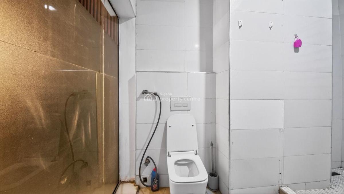 Cosmos: Urban Three Bedroom Apartment with Balcony and Other Top Notch, Victoria Island (vi), Lagos, Flat / Apartment Short Let