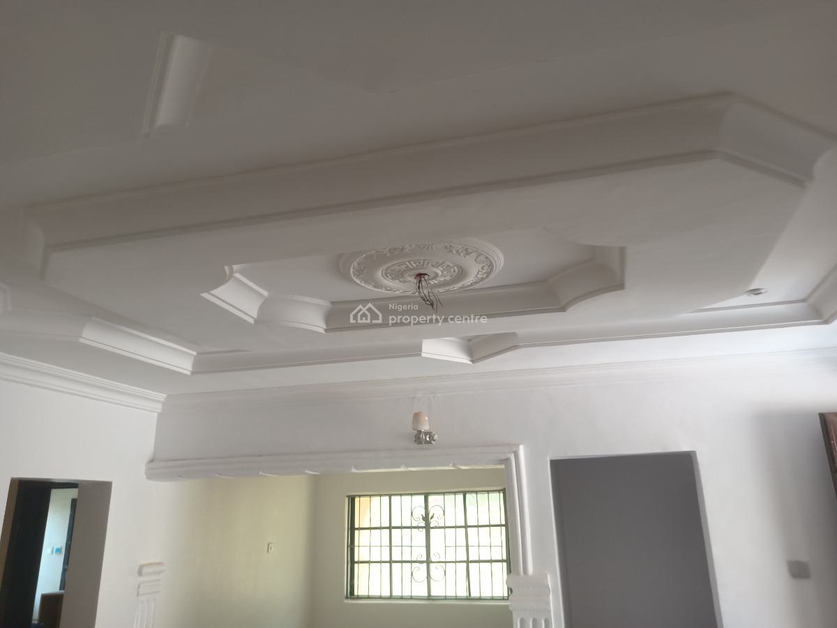 Well Maintained 2 Bedroom Flat Ensuite Plus Guest Toilet, By Elewuro Junction, Akobo, Ibadan, Oyo, Flat / Apartment for Rent