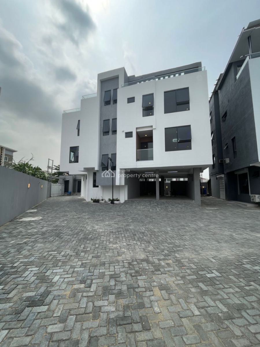Aesthetically Pleasing 4 Bedroom Penthouse with Swimming Pool  Price:, Phase 1, Lekki Phase 1, Lekki, Lagos, Block of Flats for Sale