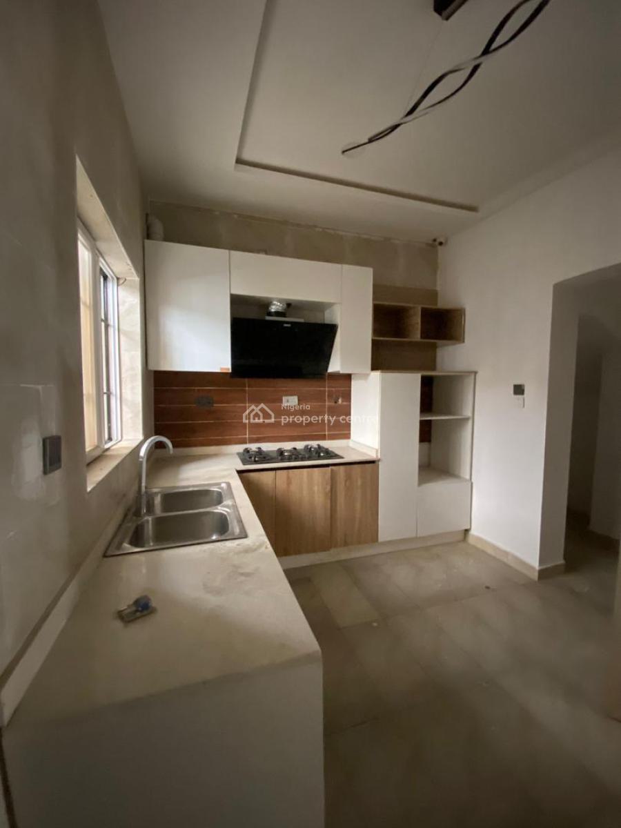 Waterfront Flat with Boat Cruise, Western Foreshore Osapa London, Lekki, Lagos, Flat / Apartment for Rent