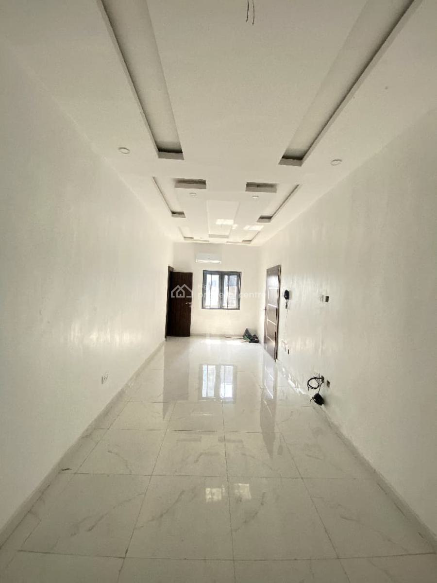 Lovely 3 Bedroom Apartment in a Secure Estate, Ikoyi, Lagos, Flat / Apartment for Rent