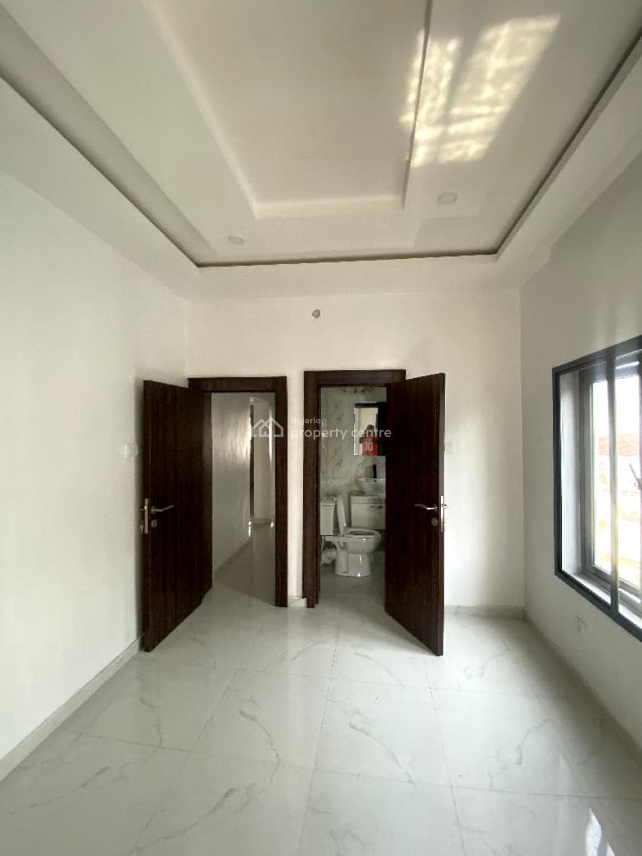 Lovely 3 Bedroom Apartment in a Secure Estate, Ikoyi, Lagos, Flat / Apartment for Rent