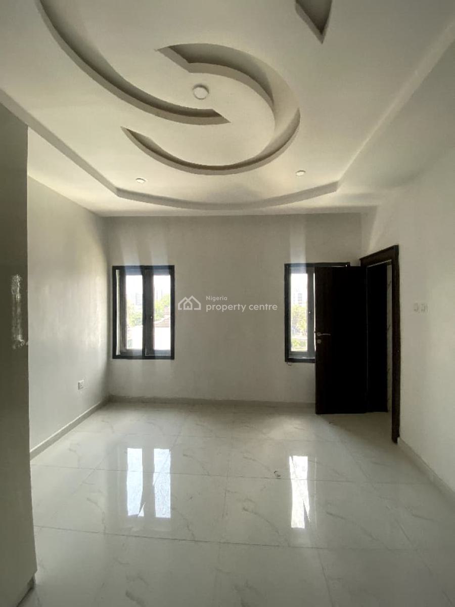 Lovely 3 Bedroom Apartment in a Secure Estate, Ikoyi, Lagos, Flat / Apartment for Rent