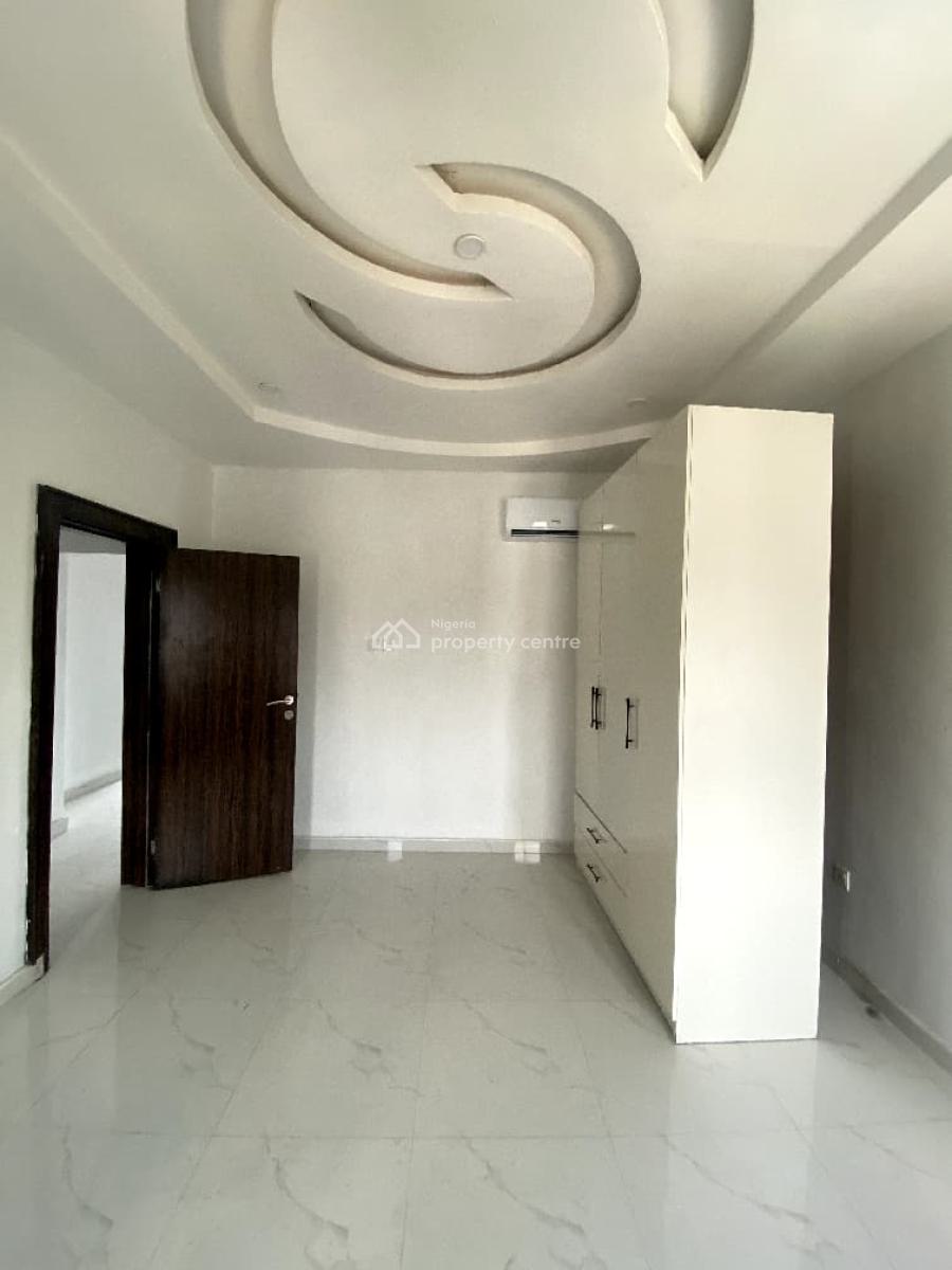 Lovely 3 Bedroom Apartment in a Secure Estate, Ikoyi, Lagos, Flat / Apartment for Rent