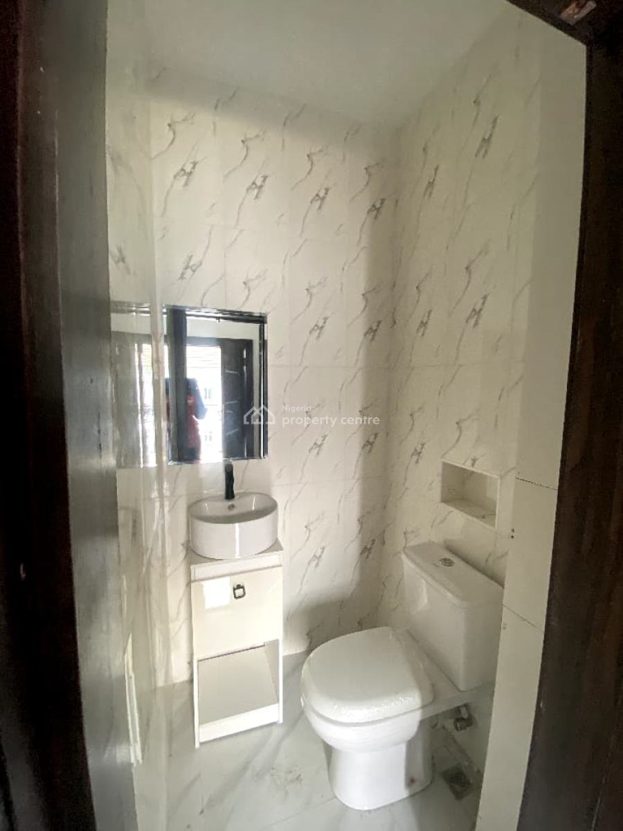 Lovely 3 Bedroom Apartment in a Secure Estate, Ikoyi, Lagos, Flat / Apartment for Rent