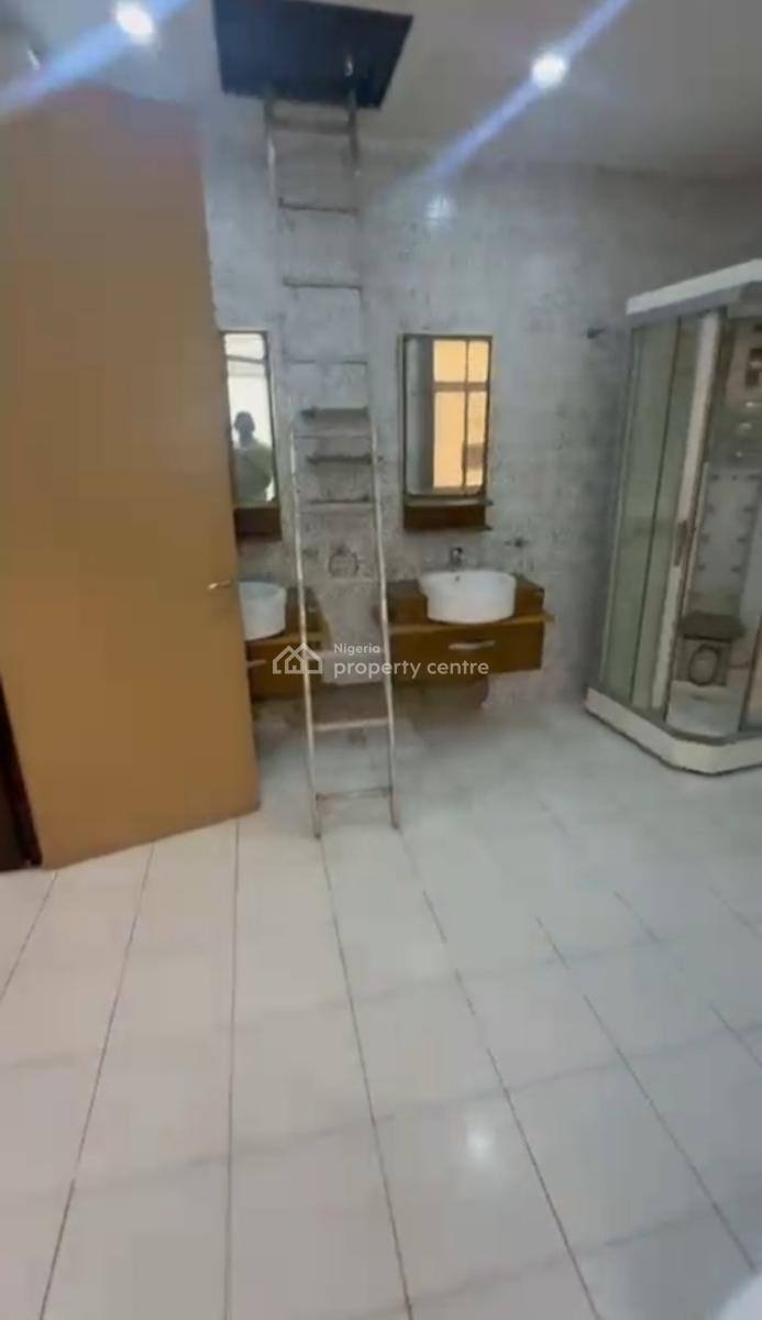 a Wing 4 Bedrooms Semi-detached Duplex with a Room Bq, Gra Phase 2, Magodo, Lagos, Semi-detached Duplex for Sale