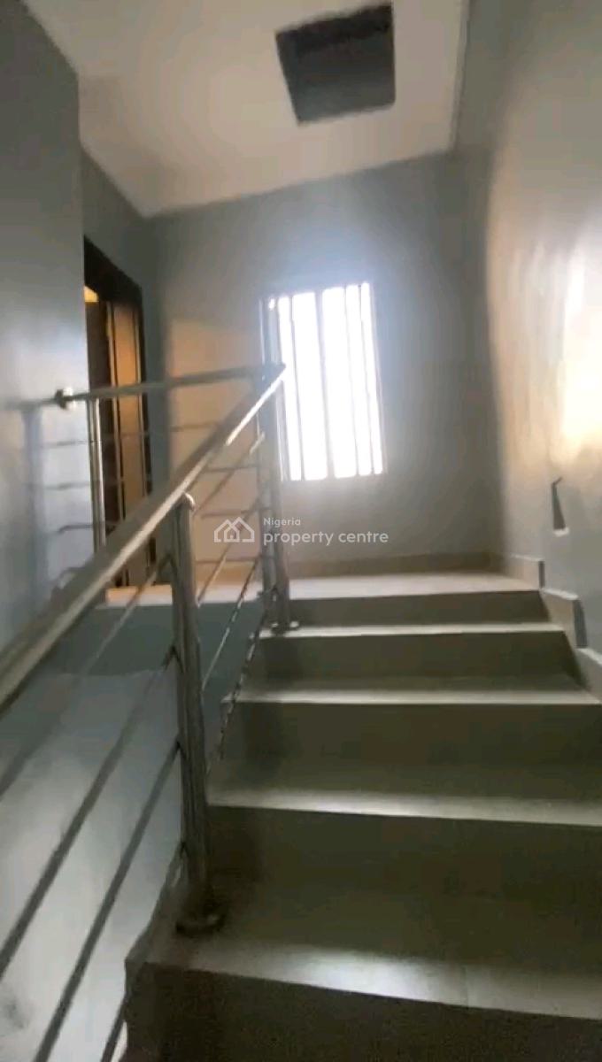 Newly Built 2bedroom Apartment, 12,peluola Street, Oworonshoki, Shomolu, Lagos, Flat / Apartment for Rent