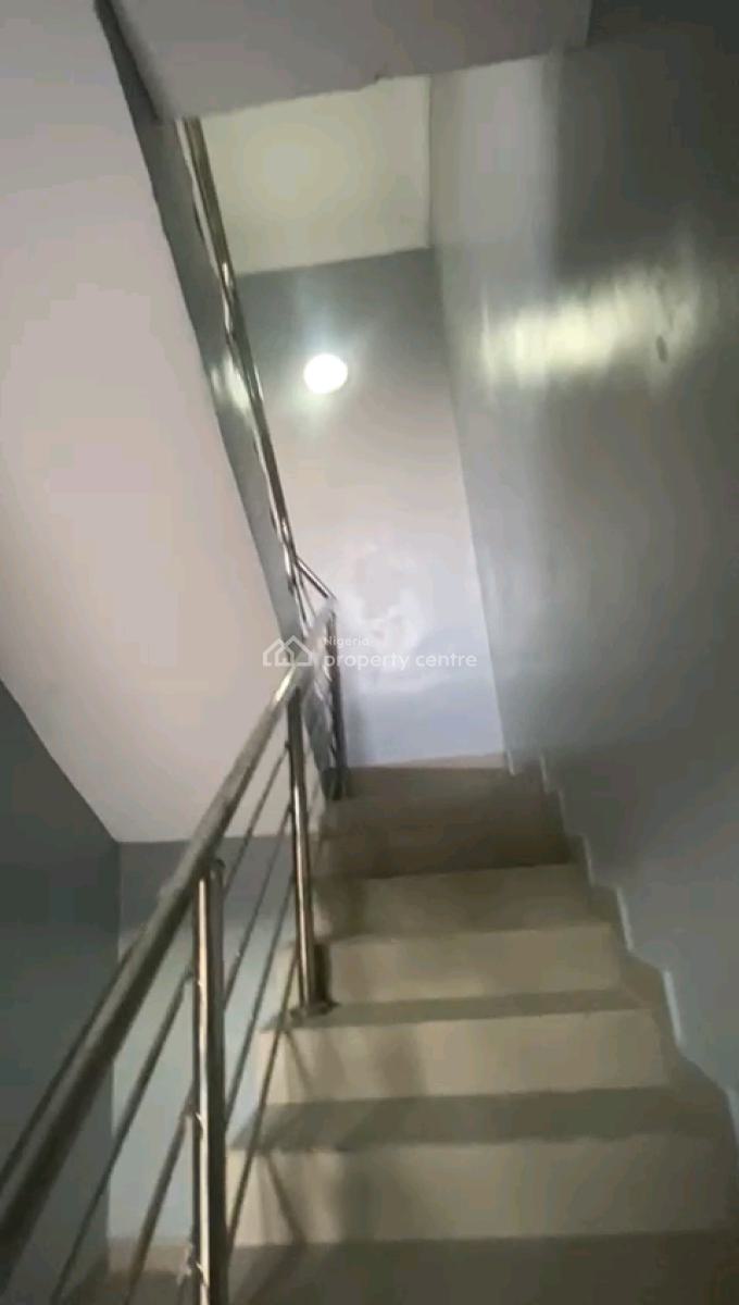 Newly Built 2bedroom Apartment, 12,peluola Street, Oworonshoki, Shomolu, Lagos, Flat / Apartment for Rent