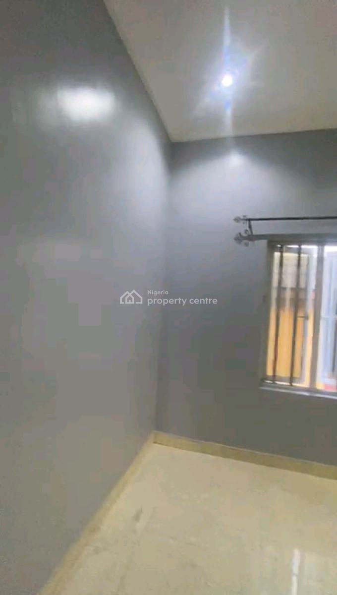 Newly Built 2bedroom Apartment, 12,peluola Street, Oworonshoki, Shomolu, Lagos, Flat / Apartment for Rent