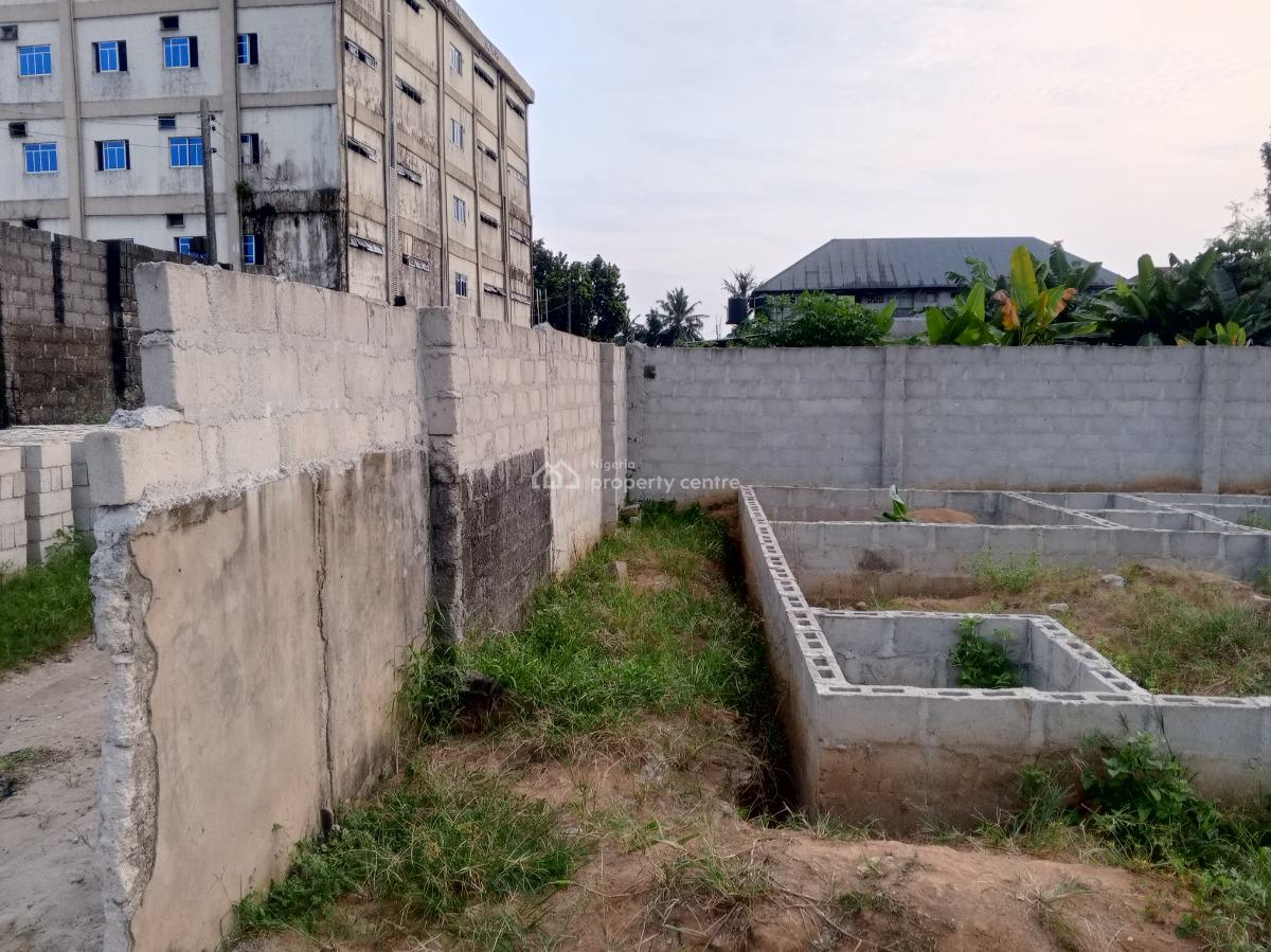 Above 1 Plot of Land Fenced, Isaac Wosu Street Behind Ebenezer Secondary School Off Elimgbu Palace, Rumuokwurusi, Port Harcourt, Rivers, Mixed-use Land for Sale