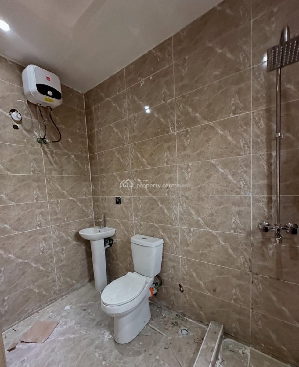 Newly Built and Well-finished and Serviced with 24/7 Power Supply 3 Be, Lekki Phase 1, Lekki, Lagos, Flat / Apartment for Rent