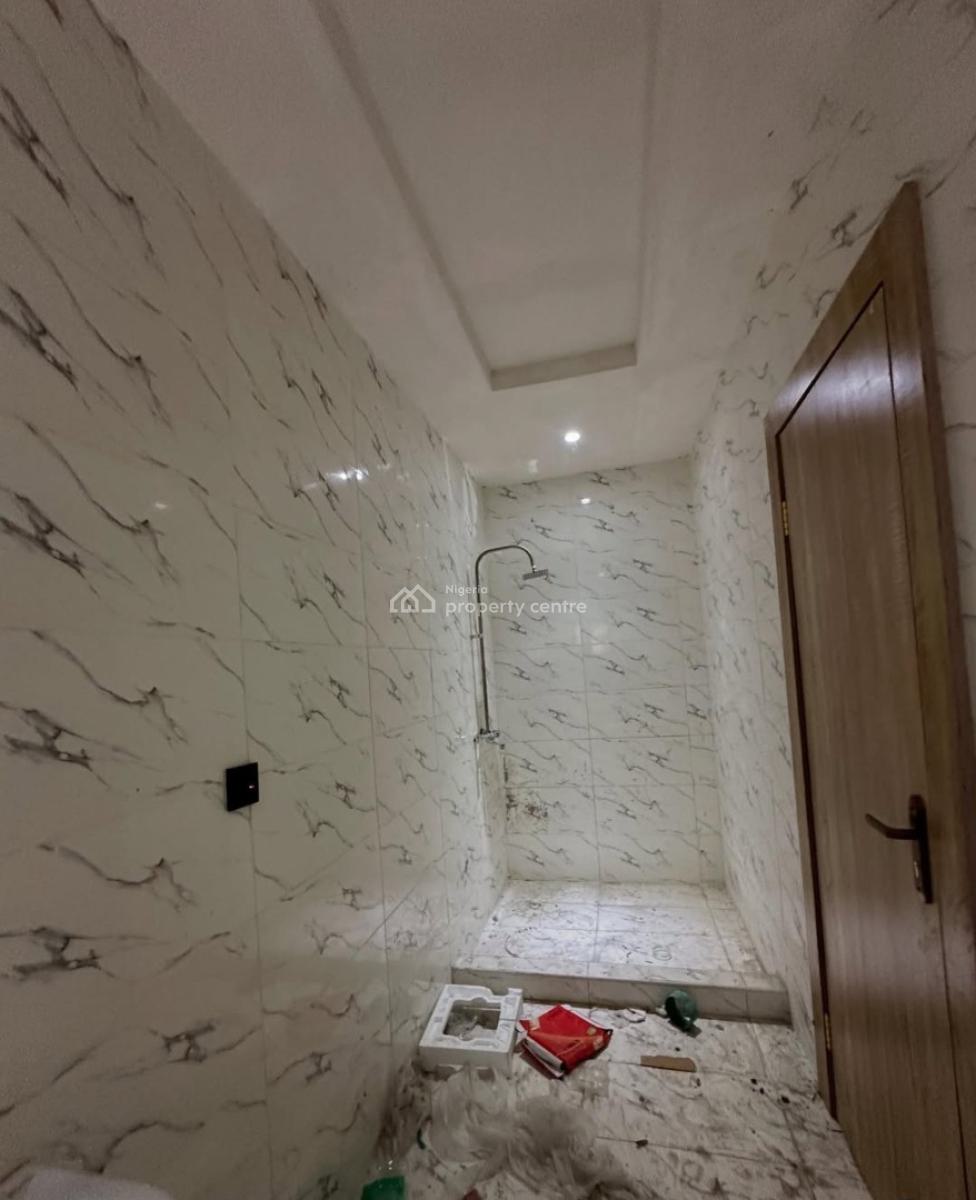 Newly Built and Well-finished and Serviced with 24/7 Power Supply 3 Be, Lekki Phase 1, Lekki, Lagos, Flat / Apartment for Rent