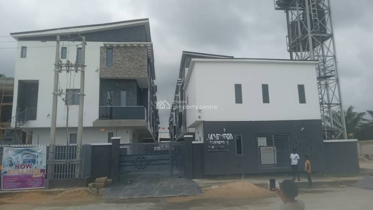 Spacious 5bedroom Semi Detached Duplex + Bq, General Paint, After Abraham Adesanya, Ajah, Lagos, Ajah, Lagos, Semi-detached Duplex for Rent