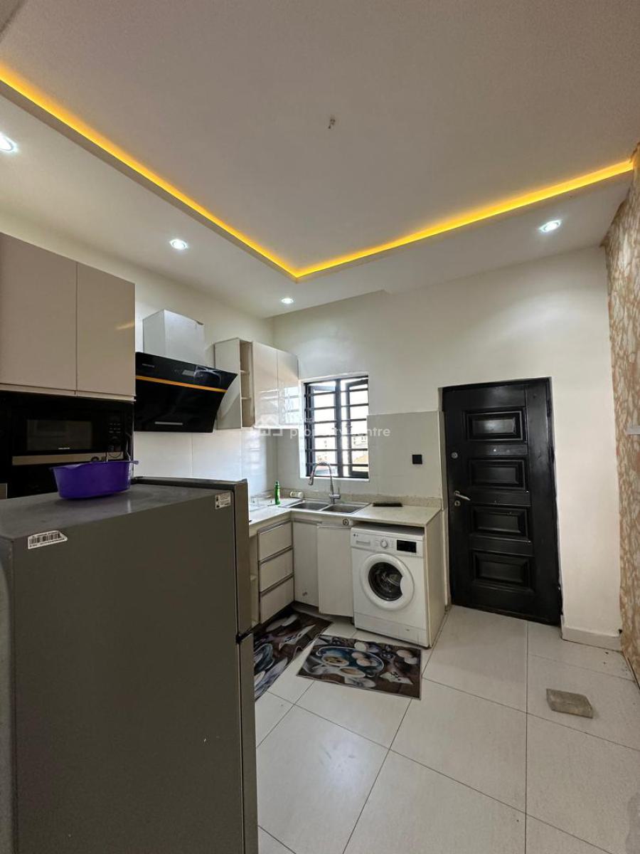 Luxury 3 Bedroom Flat, Ologolo, Ologolo, Lekki, Lagos, Flat / Apartment for Rent