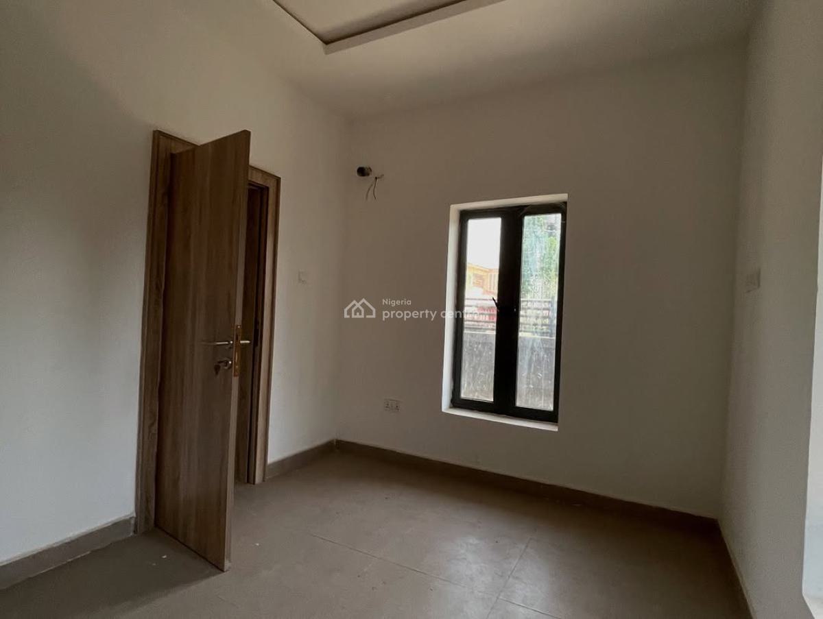 Pristine 3bedroom Terrace Duplex with 1bed Bq, Kado, Abuja, Terraced Duplex for Sale