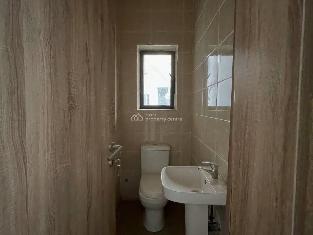 Pristine 3bedroom Terrace Duplex with 1bed Bq, Kado, Abuja, Terraced Duplex for Sale