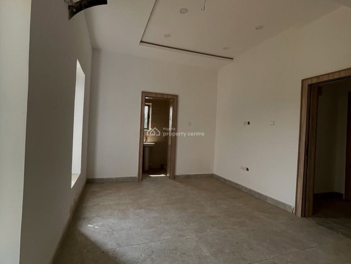 Pristine 3bedroom Terrace Duplex with 1bed Bq, Kado, Abuja, Terraced Duplex for Sale