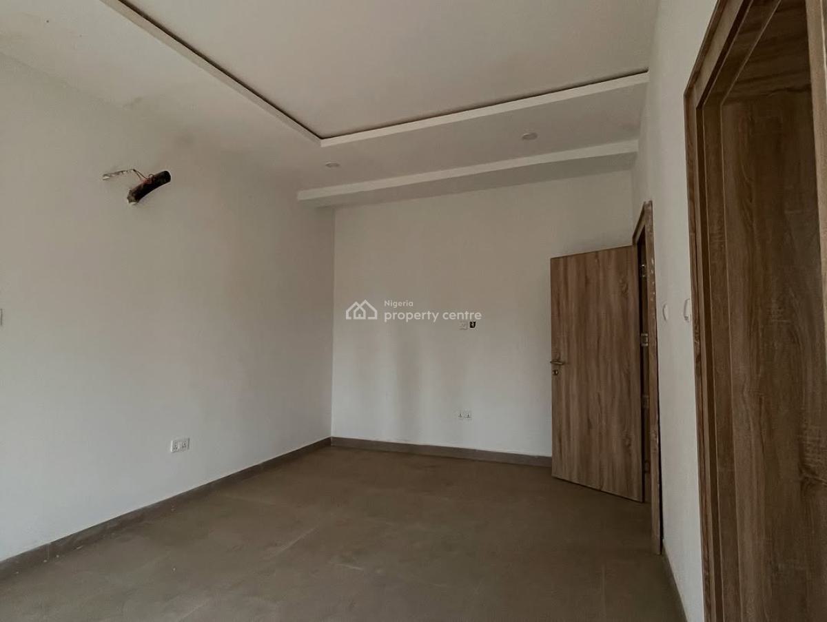 Pristine 3bedroom Terrace Duplex with 1bed Bq, Kado, Abuja, Terraced Duplex for Sale