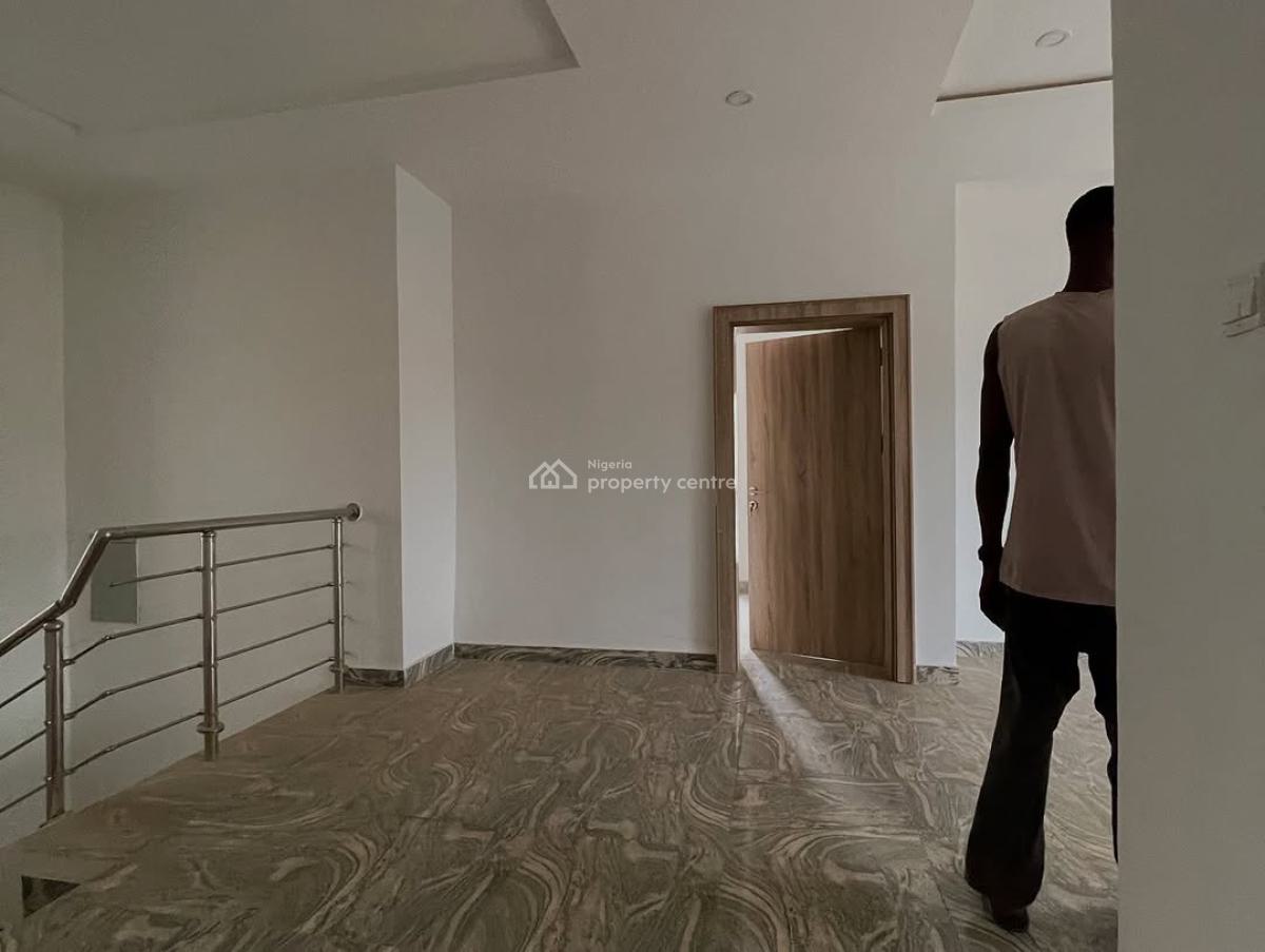 Pristine 3bedroom Terrace Duplex with 1bed Bq, Kado, Abuja, Terraced Duplex for Sale