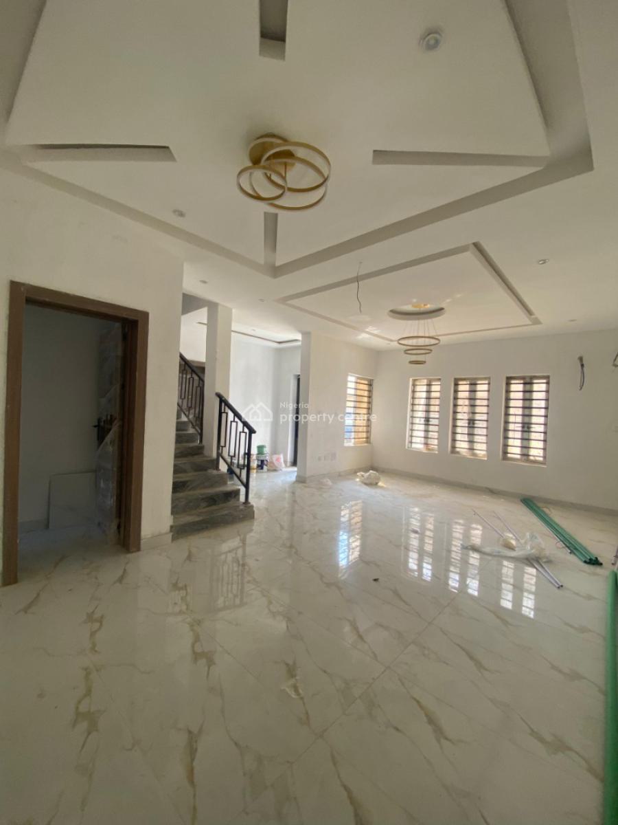 Spacious Standard 4 Bedroom Terrace House, Lekki, Lagos, Lekki Phase 1, Lekki, Lagos, Terraced Duplex for Rent