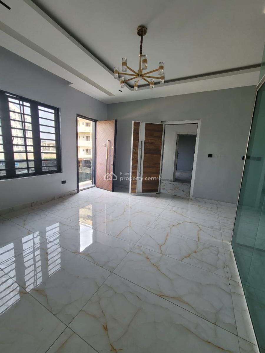 Newly Built 2 Bedroom Apartment, Lekki Phase 1, Lekki, Lagos, Flat / Apartment for Rent
