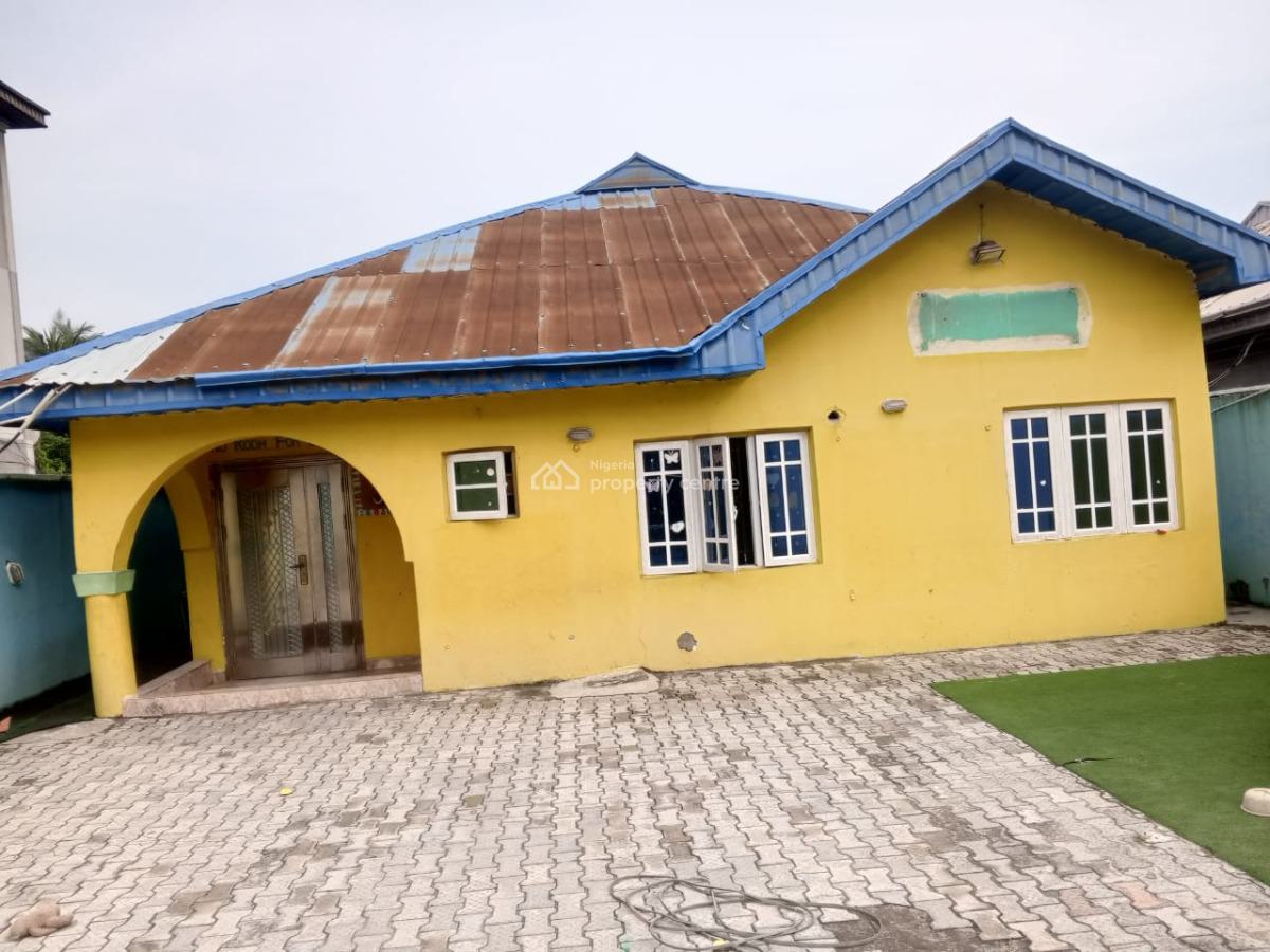 Commercial Built 3 Bedroom Bungalow, Sangotedo, Ajah, Lagos, School for Rent
