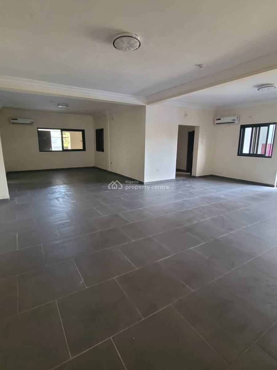 Newly Built 3 𝐁𝐄𝐃𝐑𝐎𝐎𝐌 𝐀𝐏𝐀𝐑𝐓𝐌𝐄𝐍𝐓 𝐖𝐈𝐓𝐇 𝐁𝐐, Lekki Phase 1, Lekki, Lagos, Flat / Apartment for Rent