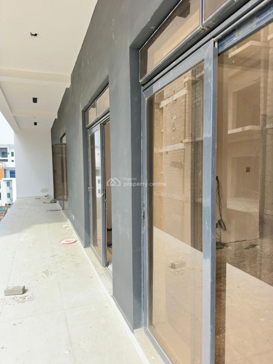 Spacious Luxury 3 Bedroom Penthouse in a Serene and Secured Location, Lekki Phase 1, Lekki, Lagos, Flat / Apartment for Sale