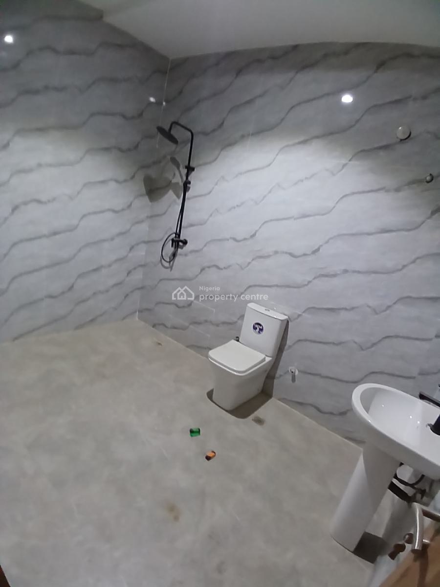 Brand New 5 Bedroom Terrace Duplex with 1room Bq, Guzape District Abuja Diplomatic Zone, Guzape District, Abuja, House for Rent