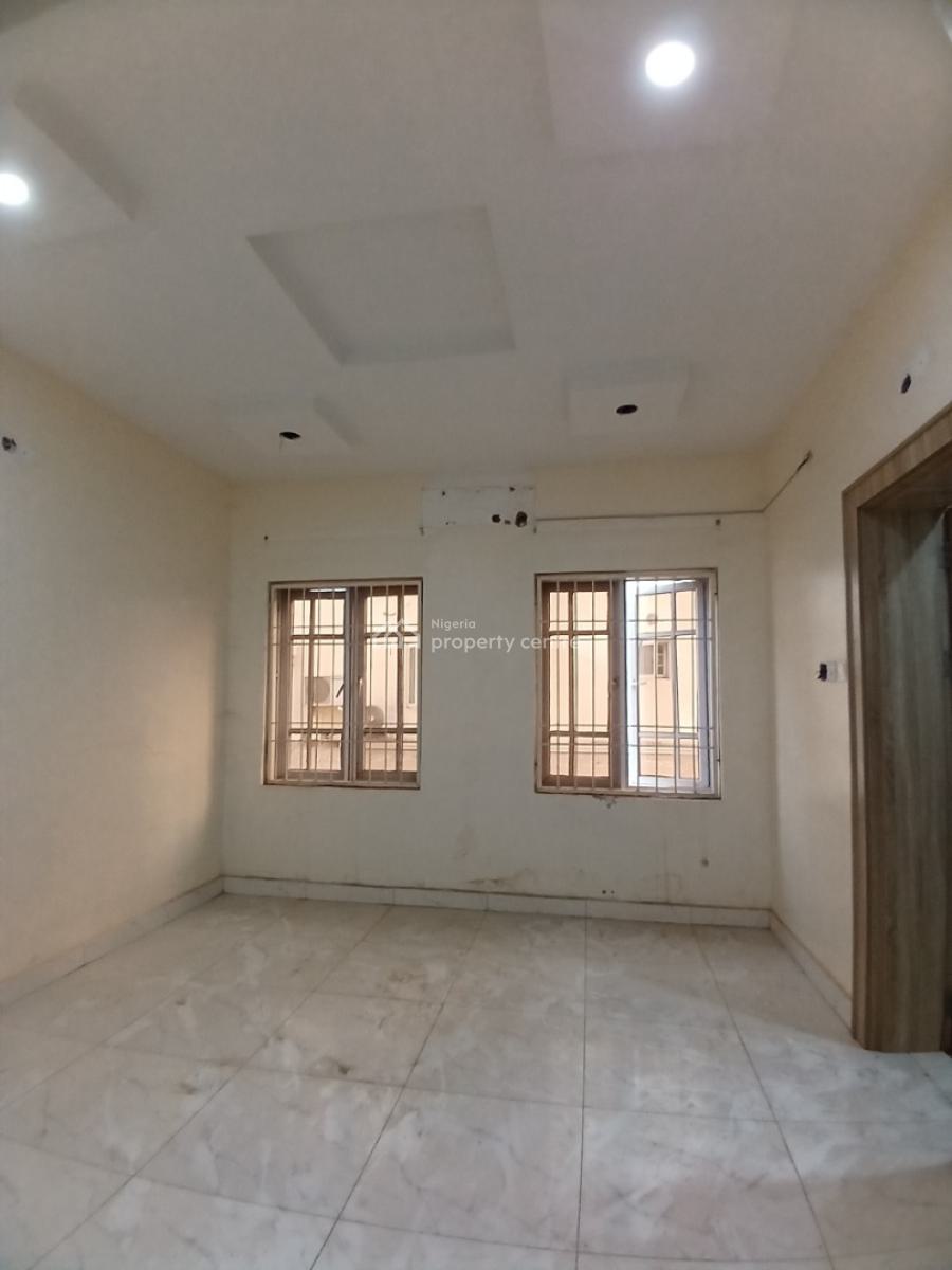 Under Renovation 4 Bedroom Terrace Duplex with 1room Bq, Guzape Abuja Diplomatic Zone, Guzape District, Abuja, Terraced Duplex for Rent