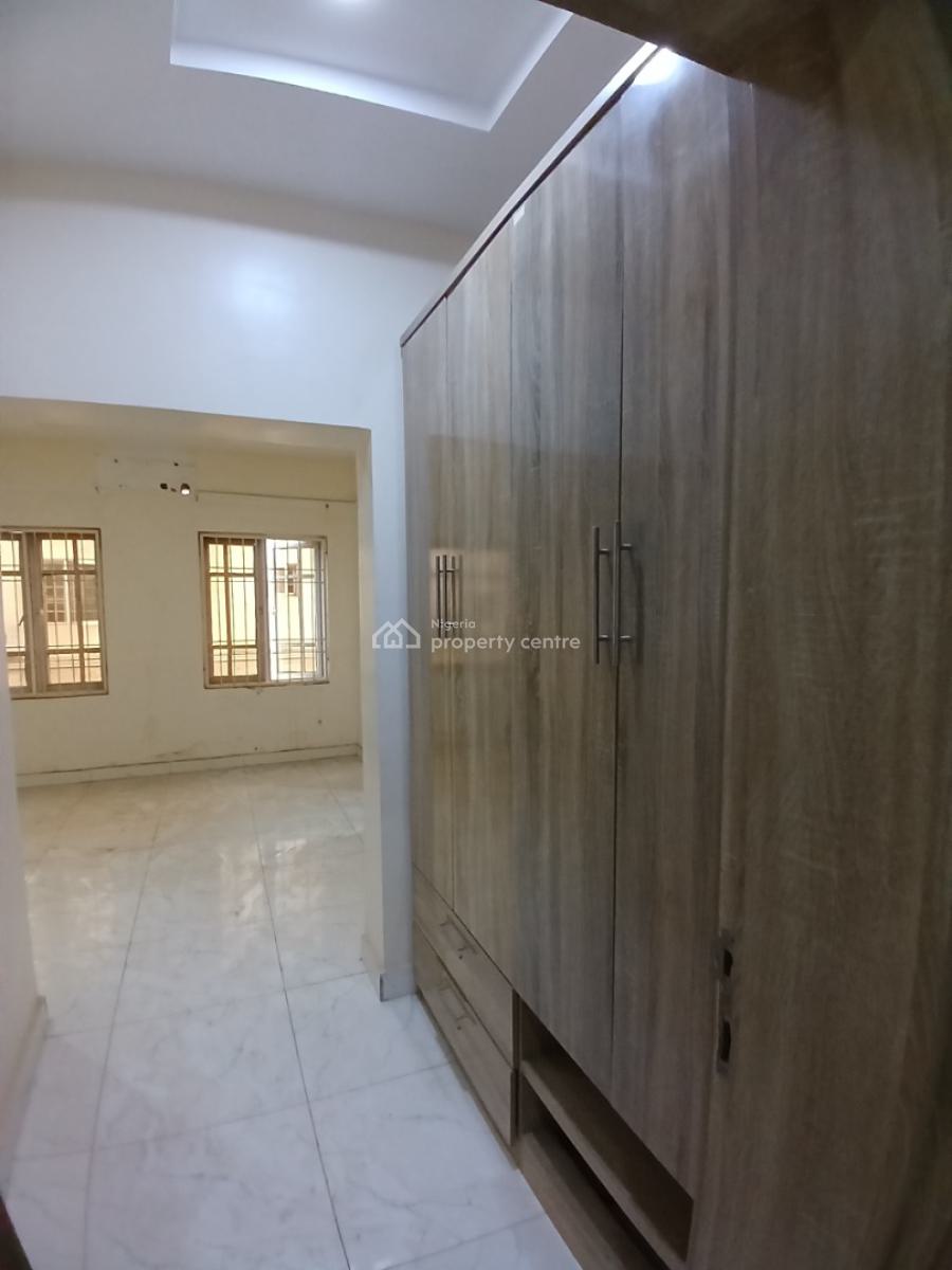 Under Renovation 4 Bedroom Terrace Duplex with 1room Bq, Guzape Abuja Diplomatic Zone, Guzape District, Abuja, Terraced Duplex for Rent