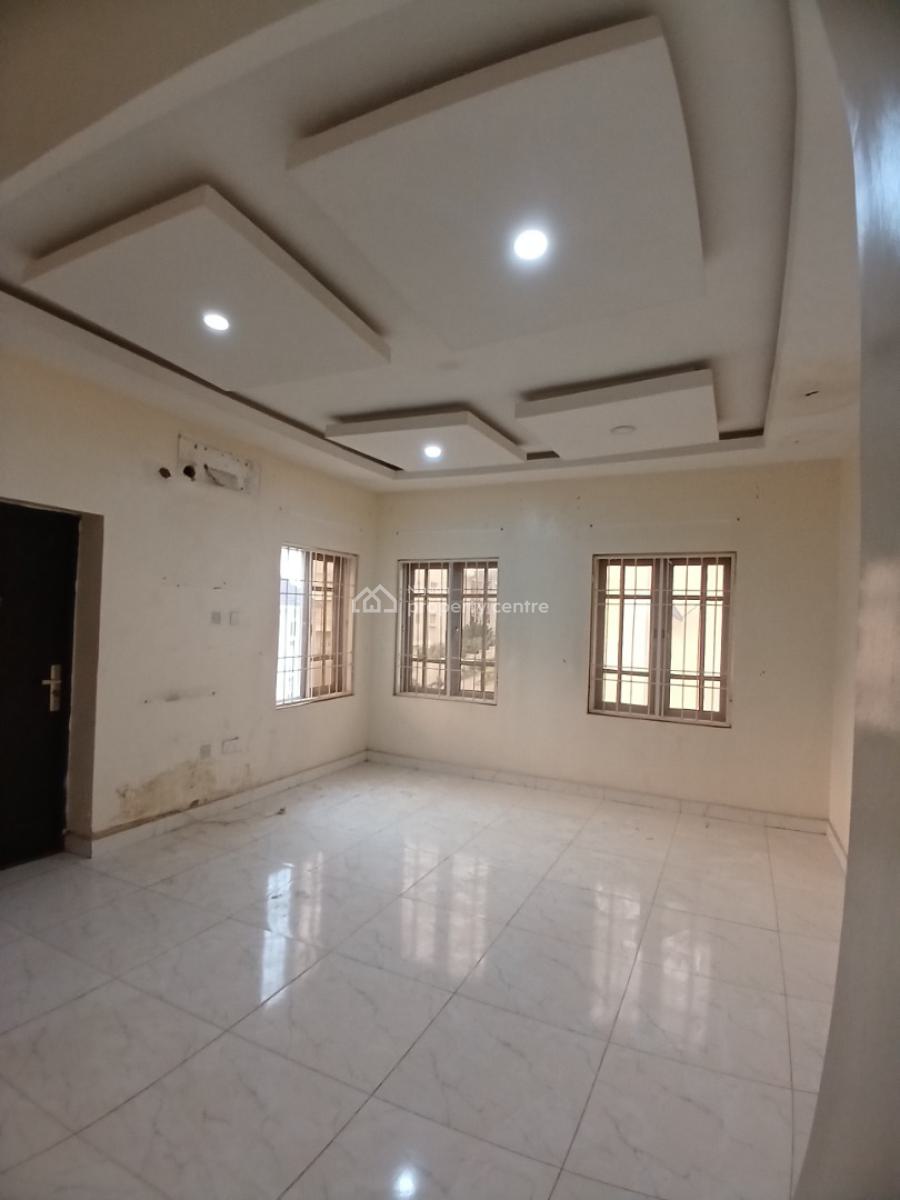 Under Renovation 4 Bedroom Terrace Duplex with 1room Bq, Guzape Abuja Diplomatic Zone, Guzape District, Abuja, Terraced Duplex for Rent