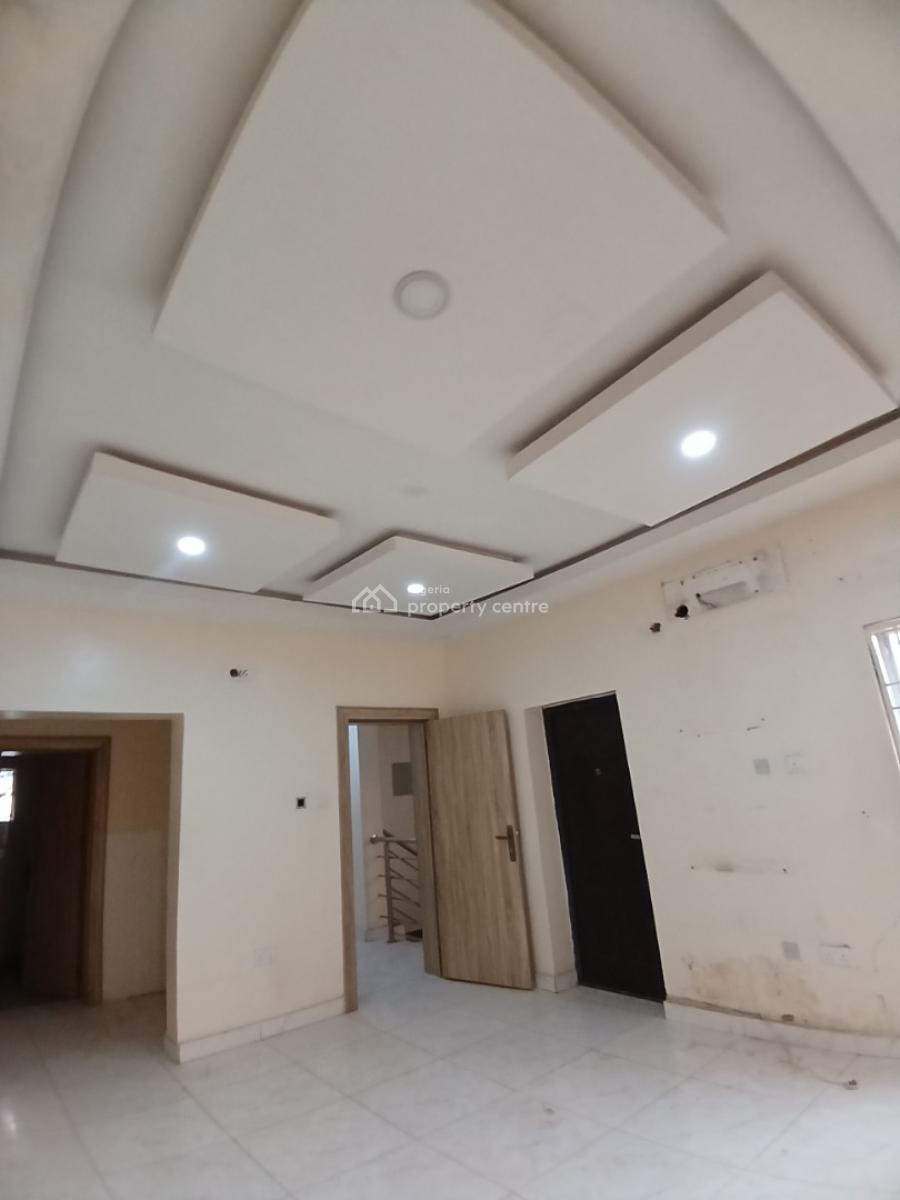 Under Renovation 4 Bedroom Terrace Duplex with 1room Bq, Guzape Abuja Diplomatic Zone, Guzape District, Abuja, Terraced Duplex for Rent