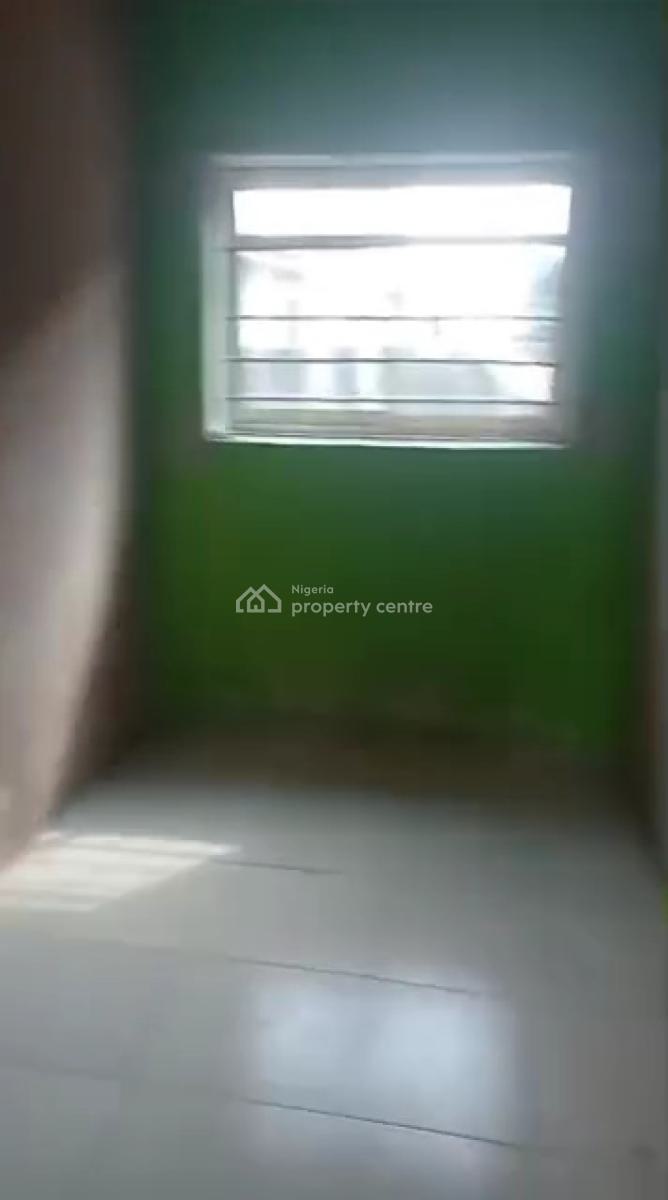 Standard, Very Decent, Neat and Spacious 2bedroom Flat Available, Beside Boku Supermarket Alapere, Alapere, Ketu, Lagos, Flat / Apartment for Rent