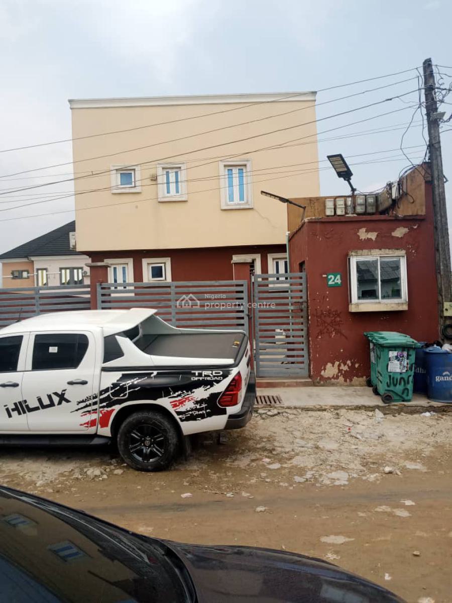 Block of Flat Available with Good Roi, Sholuyi Gbagada, Soluyi, Gbagada, Lagos, Block of Flats for Sale